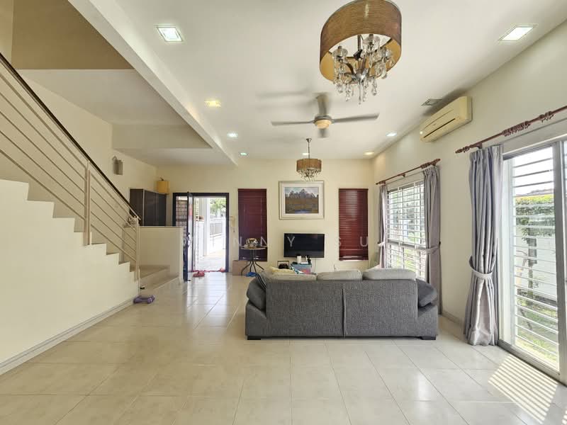 Cluster House for Sale in Sunway Alam Suria (Shah Alam) - Winny Su - Living Room - PropertyGuru.com.my