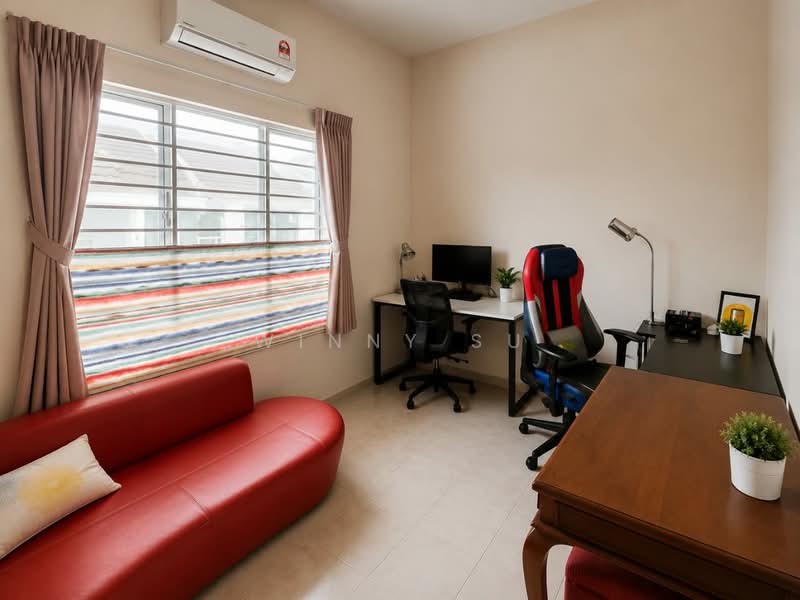 Cluster House for Sale in Sunway Alam Suria (Shah Alam) - Winny Su - Study - PropertyGuru.com.my