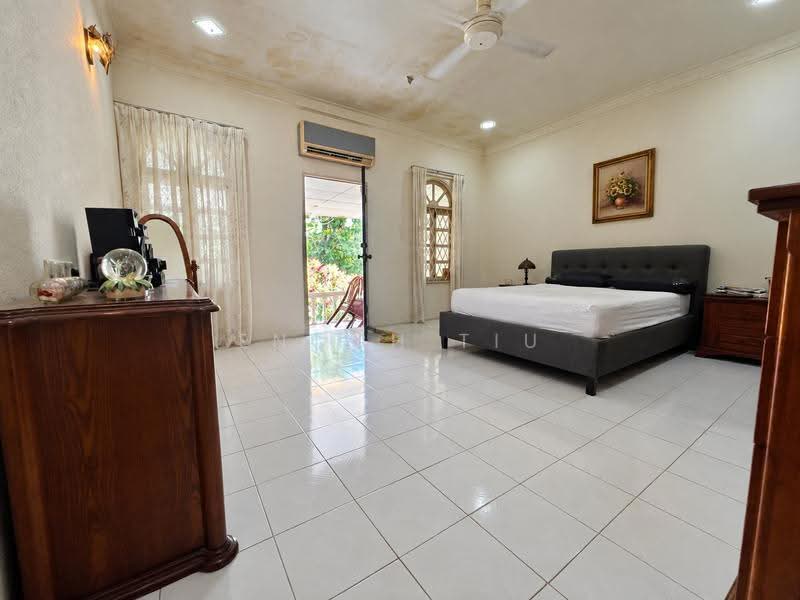 Semi-Detached House for Sale in Tanjung Bungah (Penang) - Enoch Tiu - Bedroom - PropertyGuru.com.my