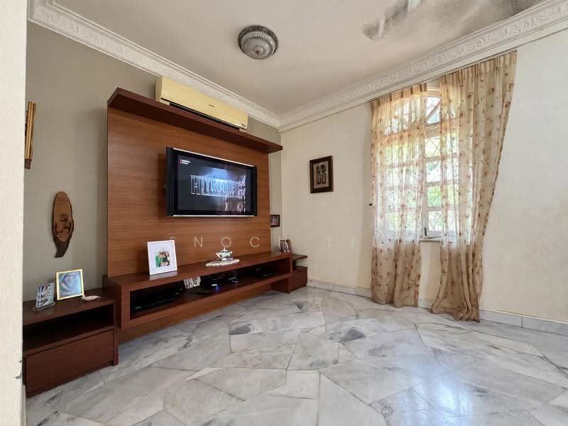 Semi-Detached House for Sale in Tanjung Bungah (Penang) - Enoch Tiu - Living Room - PropertyGuru.com.my