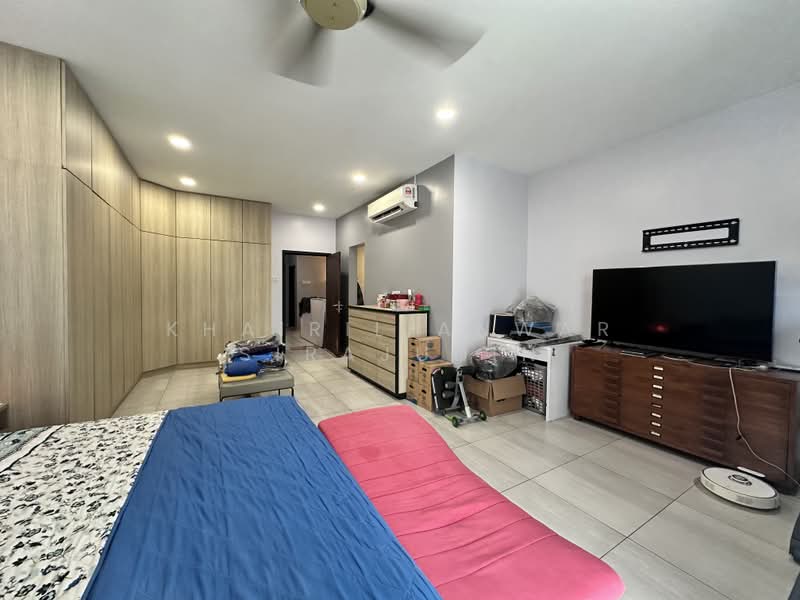2-storey Terraced House for Sale in Laman Glenmarie (Shah Alam) - Khairil Anwar Sirajudin - Bedroom - PropertyGuru.com.my