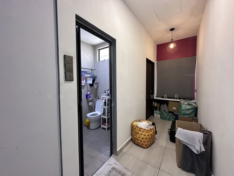 2-storey Terraced House for Sale in Laman Glenmarie (Shah Alam) - Khairil Anwar Sirajudin - Bathroom - PropertyGuru.com.my