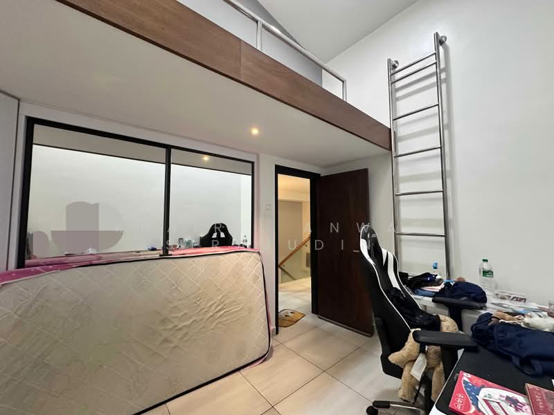 2-storey Terraced House for Sale in Laman Glenmarie (Shah Alam) - Khairil Anwar Sirajudin - Interior - PropertyGuru.com.my