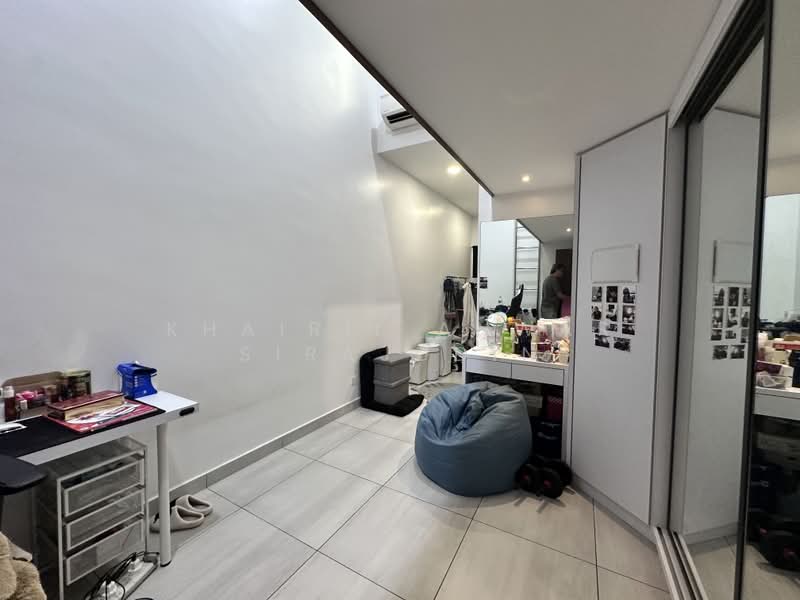 2-storey Terraced House for Sale in Laman Glenmarie (Shah Alam) - Khairil Anwar Sirajudin - Interior - PropertyGuru.com.my