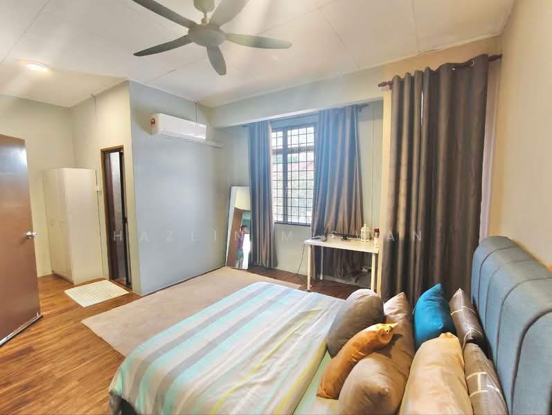 Rumah Teres 2 Tingkat untuk Dijual di Taman Puncak Jalil (Seri Kembangan) - Hazlin Miswan - Bedroom - PropertyGuru.com.my