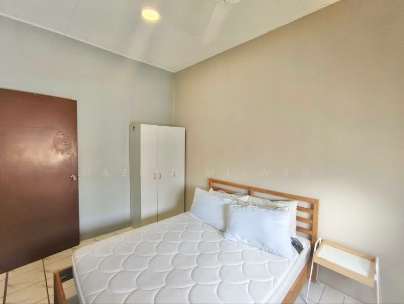 Rumah Teres 2 Tingkat untuk Dijual di Taman Puncak Jalil (Seri Kembangan) - Hazlin Miswan - Bedroom - PropertyGuru.com.my
