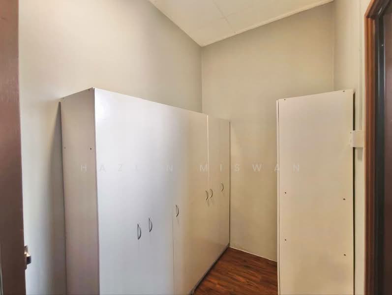 Rumah Teres 2 Tingkat untuk Dijual di Taman Puncak Jalil (Seri Kembangan) - Hazlin Miswan - Interior - PropertyGuru.com.my