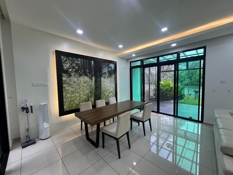 Semi-Detached House for Rent in Senibong (Permas Jaya) - CN Wang - Dining Room - PropertyGuru.com.my