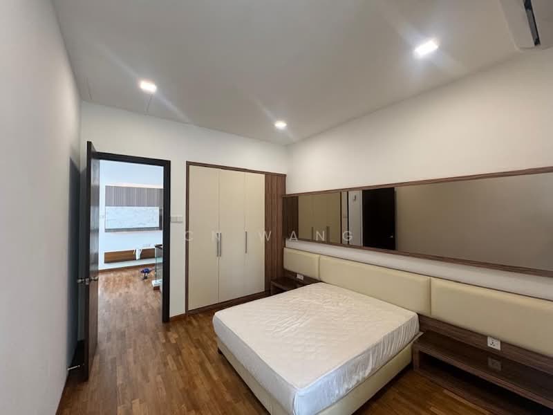 Semi-Detached House for Rent in Senibong (Permas Jaya) - CN Wang - Bedroom - PropertyGuru.com.my