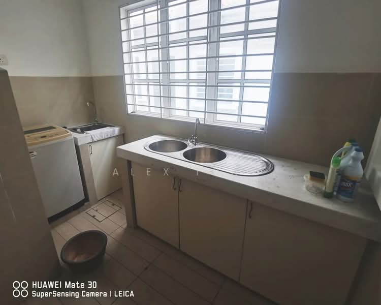 Rumah Teres 2.5 Tingkat untuk Dijual di Pesona Kemuning (Shah Alam) - Alex Tong - PropertyGuru.com.my