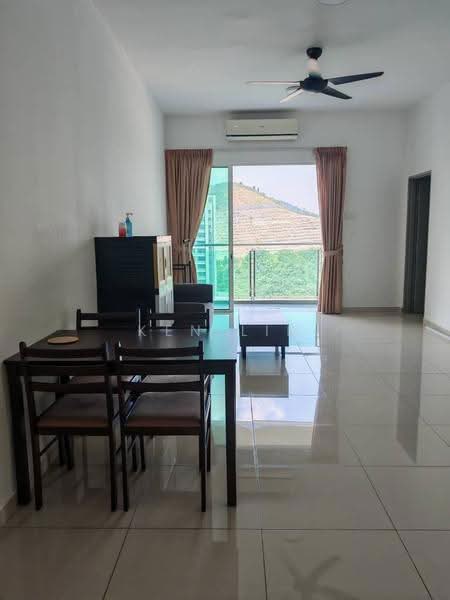 Kondominium untuk Disewa di Iris Residence - Ken Lim - Living Room - PropertyGuru.com.my