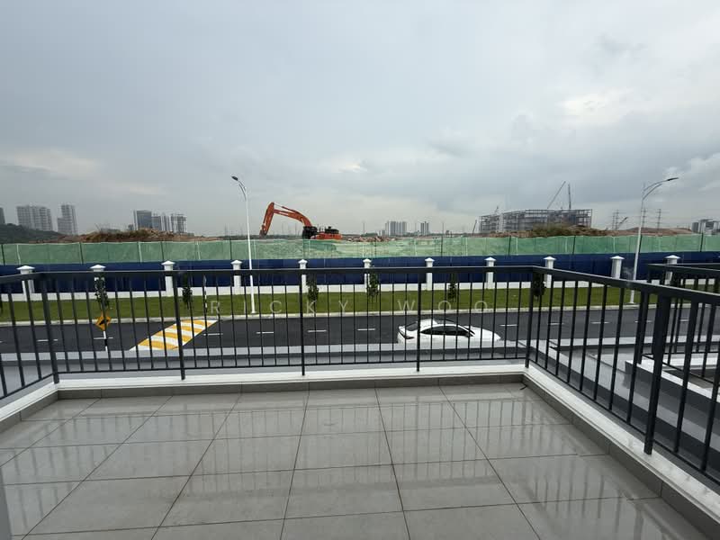 Rumah Kluster untuk Dijual di Eco Botanic 2 (Iskandar Puteri (Nusajaya)) - Ricky Woo - Balcony - PropertyGuru.com.my