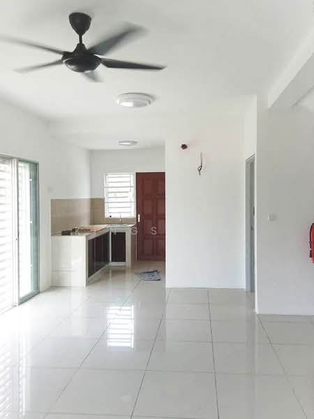 Terraced House for Rent in Kuala Selangor (Selangor) - Kings Soe - Kitchen - PropertyGuru.com.my