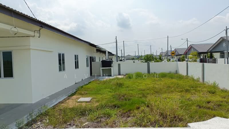 Rumah Teres untuk Dijual di Manjung (Perak) - Alvin Teoh - Exterior - PropertyGuru.com.my