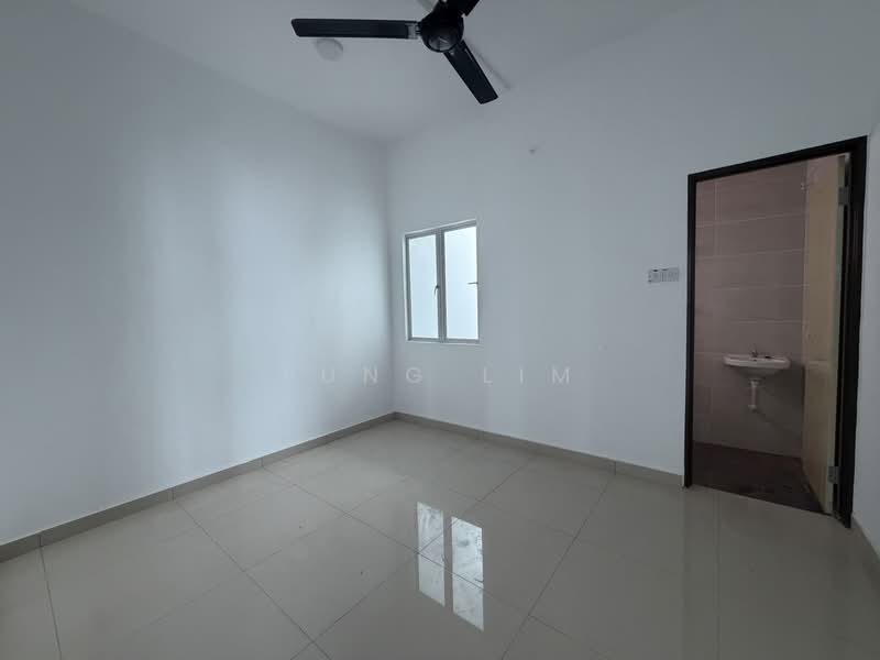 Semi-Detached House for Rent in Taman Taiping Utara (Kamunting) - Fung Lim - Interior - PropertyGuru.com.my