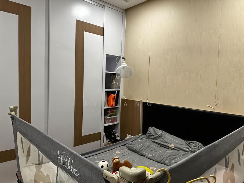 3-storey Terraced House for Sale in Batu Uban (Gelugor) - Li Fang - Bedroom - PropertyGuru.com.my