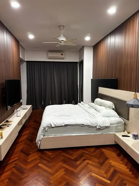 3-storey Terraced House for Sale in Batu Uban (Gelugor) - Li Fang - Bedroom - PropertyGuru.com.my