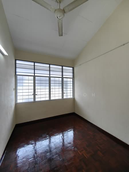 2-storey Terraced House for Rent in Taman Merak (Sungai Dua) - Irene Goh - Interior - PropertyGuru.com.my