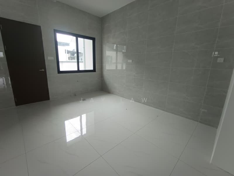 Semi-Detached House for Sale in Stapok (Kuching) - Jay Law - PropertyGuru.com.my