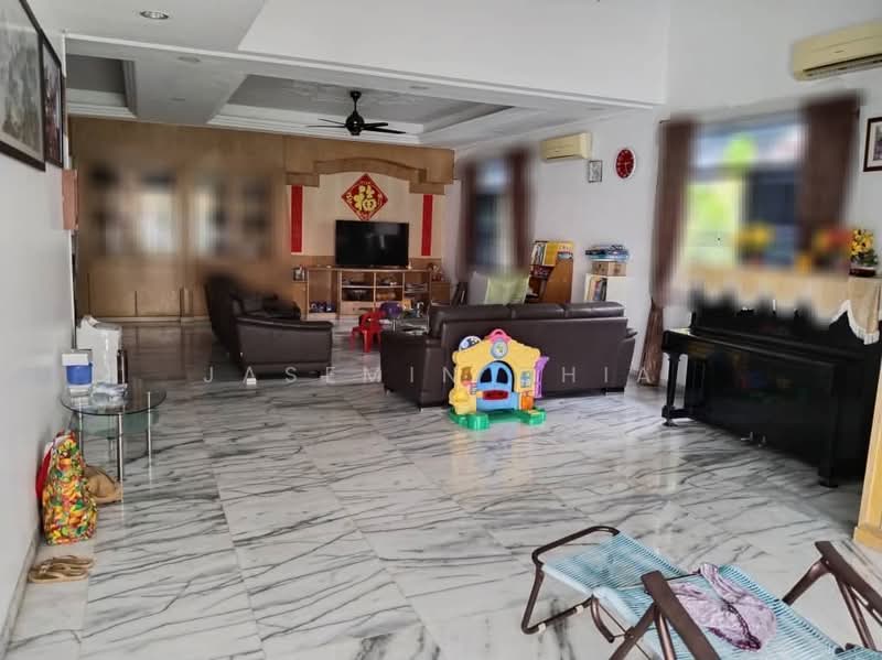Rumah Banglo untuk Dijual di Taman Petaling (Kepong) - Jasemin Chia - Living Room - PropertyGuru.com.my