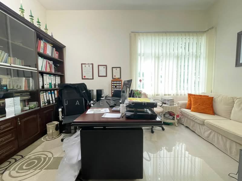 Rumah Banglo untuk Dijual di Valencia (Sungai Buloh) - James Chan - Study - PropertyGuru.com.my