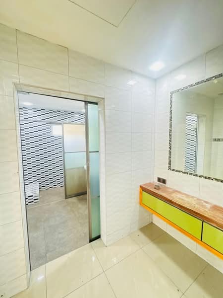 Rumah Teres 2 Tingkat untuk Dijual di Taman Sierra Perdana (Masai) - JAN AU - Bathroom - PropertyGuru.com.my
