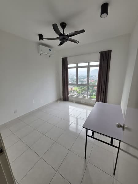 Kondominium untuk Disewa di Sky Awani Residensi 1 - Luke Ross - Bedroom - PropertyGuru.com.my