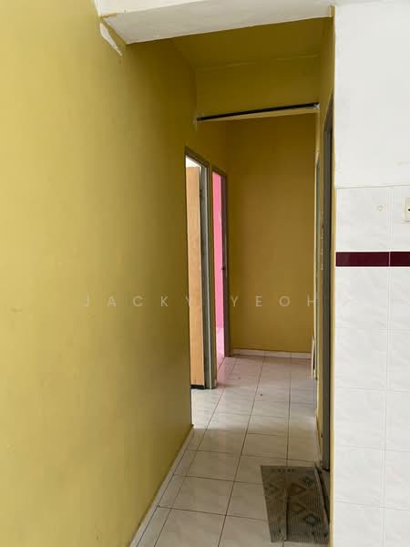 Pangsapuri untuk Dijual di Saujana Heights Apartments - Jacky Yeoh - Corridor - PropertyGuru.com.my
