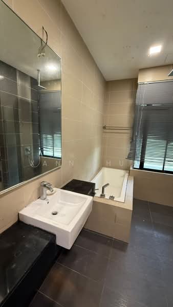3-storey Terraced House for Rent in Taman Equine (Seri Kembangan) - Xann Chua - PropertyGuru.com.my