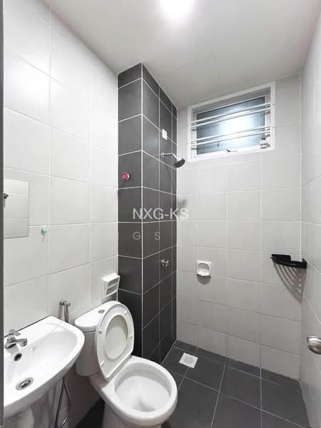 Townhouse for Rent in Kuala Selangor (Selangor) - Kings Soe - Bathroom - PropertyGuru.com.my