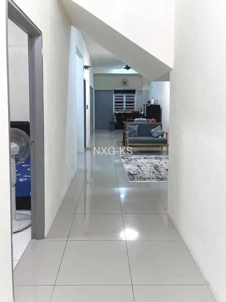 Townhouse for Rent in Kuala Selangor (Selangor) - Kings Soe - Corridor - PropertyGuru.com.my