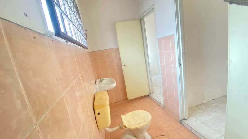 Rumah Teres 2 Tingkat untuk Dijual di Jenjarom (Selangor) - Leia Lian - Bathroom - PropertyGuru.com.my