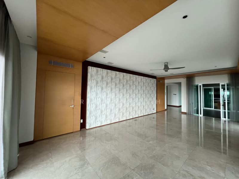 Condominium for Sale at 11 Gurney Drive - Irene Goh - Living Room - PropertyGuru.com.my