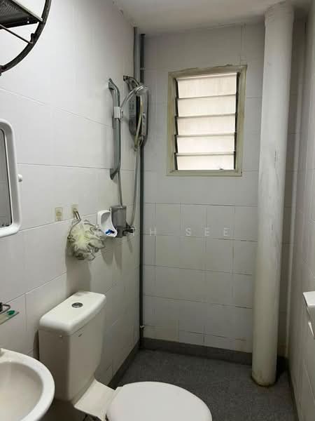 Apartment for Rent at Kemuning Aman - Keith See - Bathroom - PropertyGuru.com.my