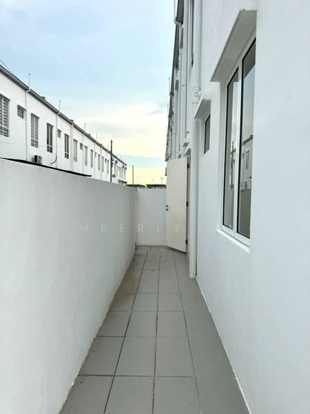 Rumah Teres 2-Tingkat untuk Dijual di Bayu Sutera, Bandar Sri Sendayan (Bandar Sri Sendayan) - Ong Jia Hui - PropertyGuru.com.my