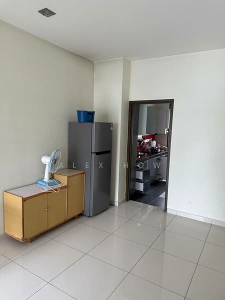 2-storey Terraced House for Rent in Setia Tropika (Johor Bahru) - Alex How - Kitchen - PropertyGuru.com.my