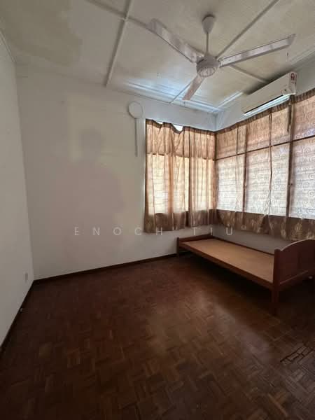 Semi-Detached House for Sale in Tanjung Bungah (Penang) - Enoch Tiu - Bedroom - PropertyGuru.com.my