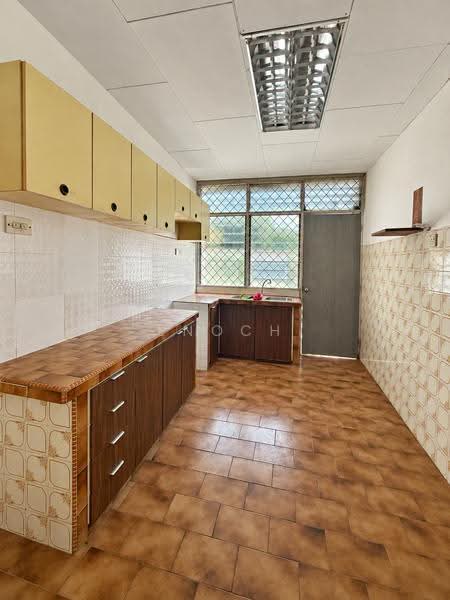 Semi-Detached House for Sale in Tanjung Bungah (Penang) - Enoch Tiu - Kitchen - PropertyGuru.com.my