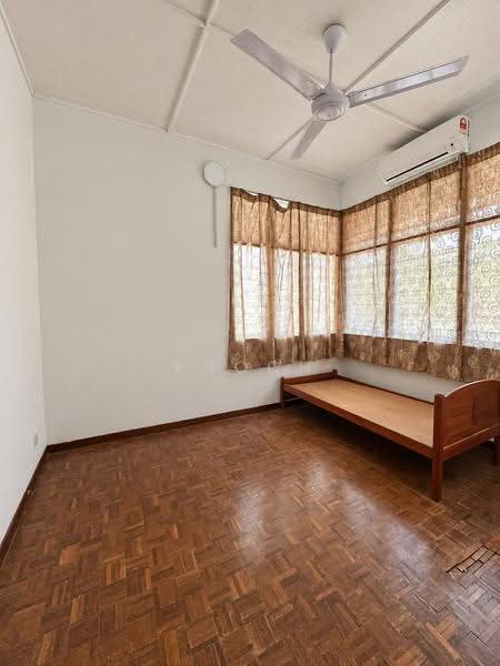 Semi-Detached House for Sale in Tanjung Bungah (Penang) - Enoch Tiu - Bedroom - PropertyGuru.com.my