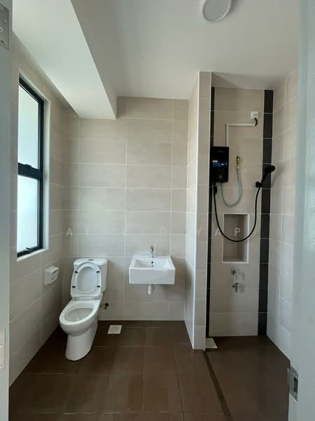 Rumah Teres 2-Tingkat untuk Disewa di Johor Bahru (Johor) - Alfred Yap - Bathroom - PropertyGuru.com.my