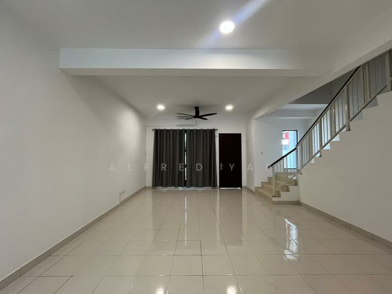 Rumah Teres 2-Tingkat untuk Disewa di Johor Bahru (Johor) - Alfred Yap - Living Room - PropertyGuru.com.my