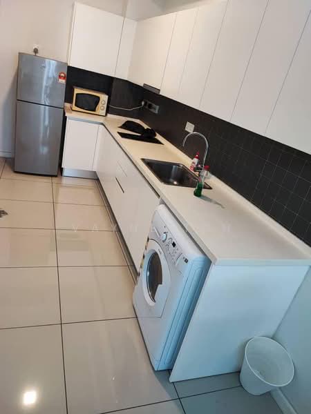 Kondominium untuk Disewa di Urbana Residences - Vayne Toh - Kitchen - PropertyGuru.com.my