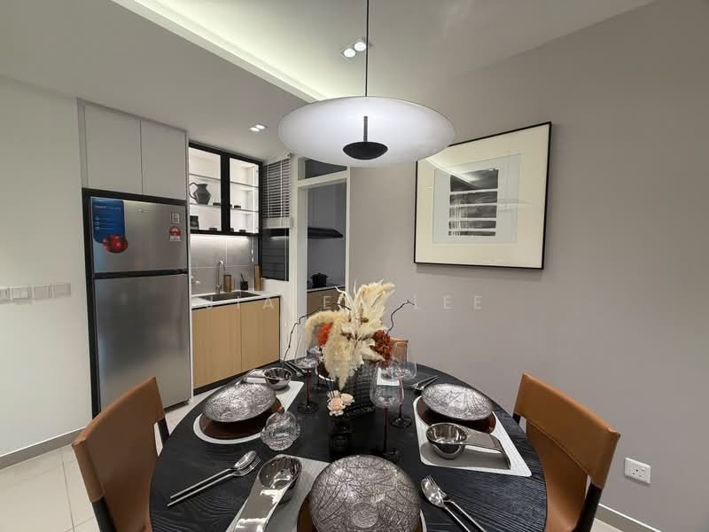 Service Residence for Sale at Bodaiju Residences - Jia En Lee - Dining Room - PropertyGuru.com.my