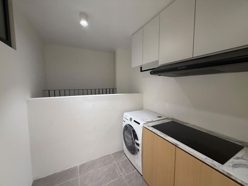 Service Residence for Sale at Bodaiju Residences - Jia En Lee - Kitchen - PropertyGuru.com.my