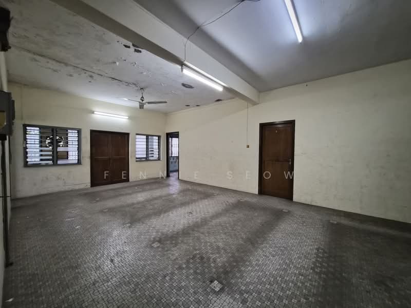 Banglo Komersial untuk Dijual di Taman Perak (George Town) - Fennie Seow - PropertyGuru.com.my