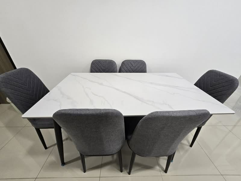 Servis Apartment untuk Disewa di TRELLIS RESIDENCES - Winnie Tan - Dining Room - PropertyGuru.com.my