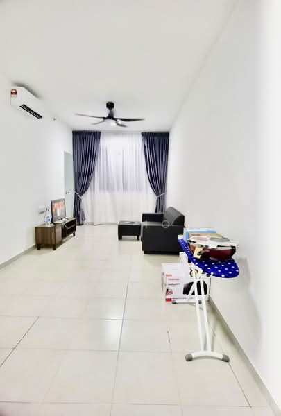 Pangsapuri untuk Disewa di Tangerine Suites - Kar Hooi - Living Room - PropertyGuru.com.my