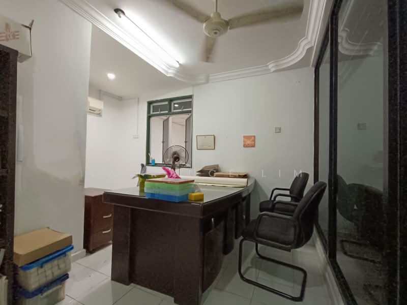 Rumah Teres 2 Tingkat untuk Dijual di Taman Jati (Batu Berendam) - Lawrance Lim - PropertyGuru.com.my