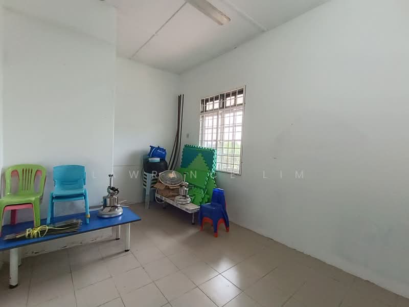Rumah Teres 2 Tingkat untuk Dijual di Taman Jati (Batu Berendam) - Lawrance Lim - PropertyGuru.com.my