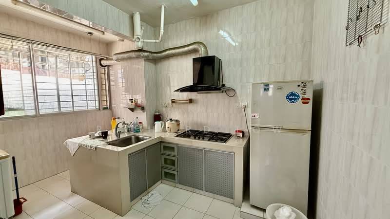 Pangsapuri untuk Dijual di Idaman Court - Richard Low - PropertyGuru.com.my